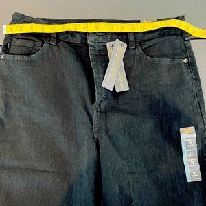 Brand New - Lee Jeans, Straight Leg